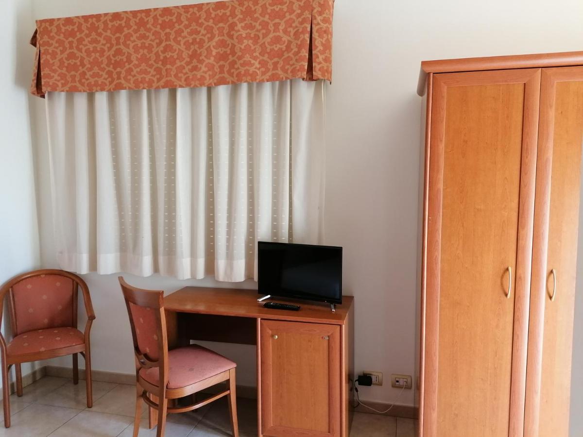 Hotel Giardino Modugno Extérieur photo