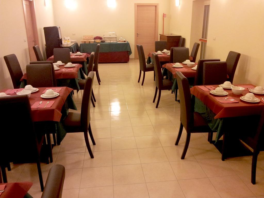 Hotel Giardino Modugno Extérieur photo